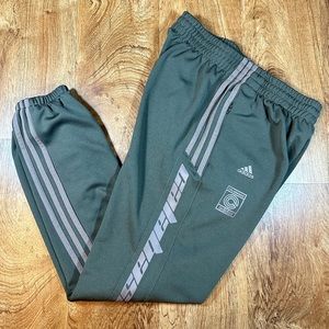 Yeezy Season Calabasas Adidas Core Green Track Pants Size Medium 2018 NWOT YZY